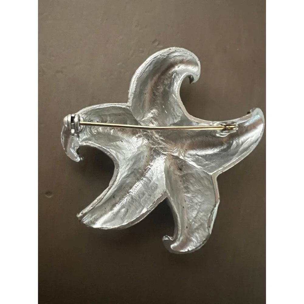 Vintage‎ Brooch Sea Star Black White Enamel Starfish Coastal Statement Pin Beach